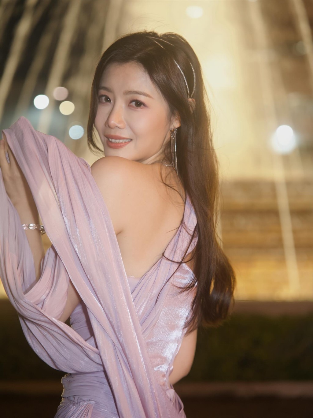 36歲的吳沚默才華橫溢,近年在內地短劇界亦取得亮眼成績。 36歲的吳沚默才華橫溢,近年在內地短劇界亦取得亮眼成績。