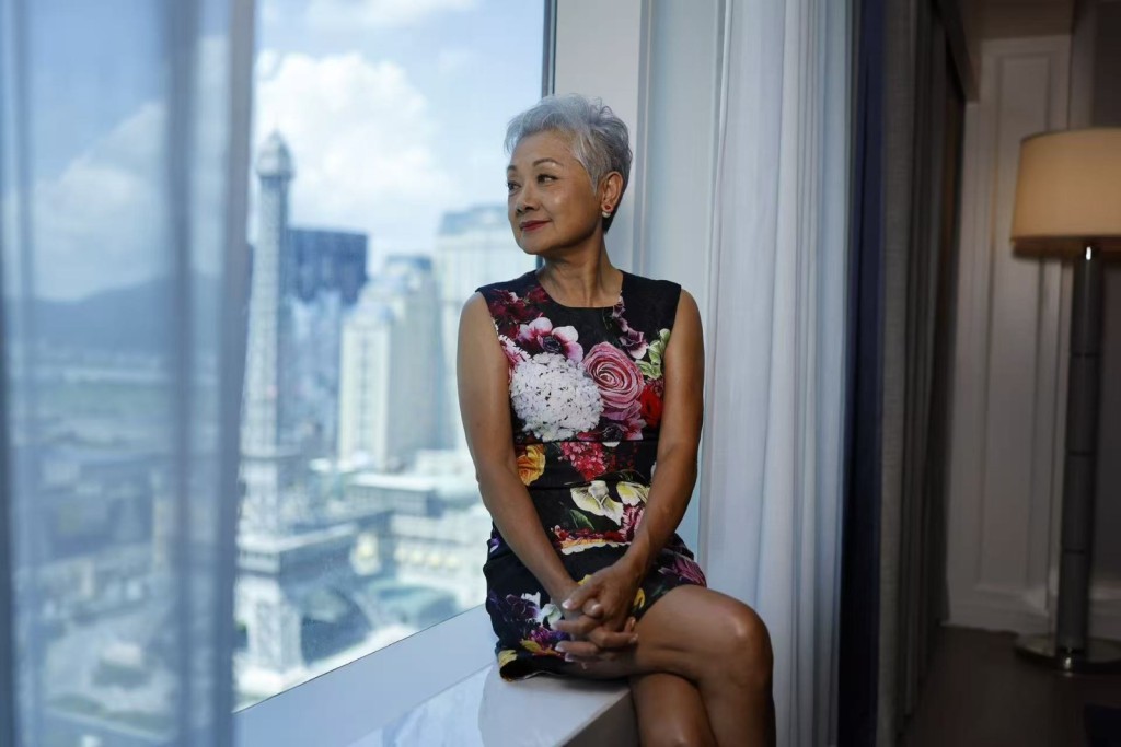 如能繼續唱,都必須唱下去。 如能繼續唱,都必須唱下去。