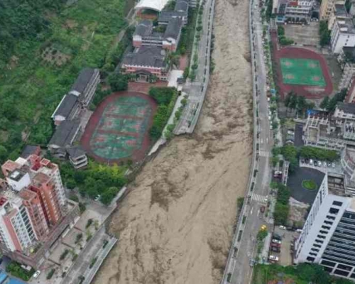 暴雨導致寶興縣7個鄉(鎮)不同程度受災。