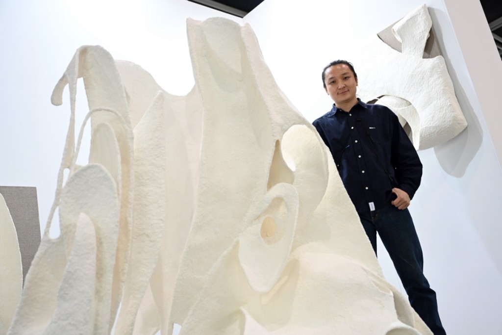 《Art Central 2023》藝術家霍雲及其作品《當記憶蛻變成你想像中的模樣》（P3）