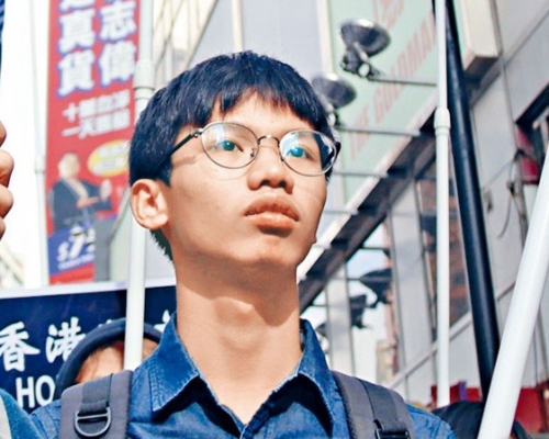 鍾翰林疑求美庇護,在領事館外被捕。資料圖片