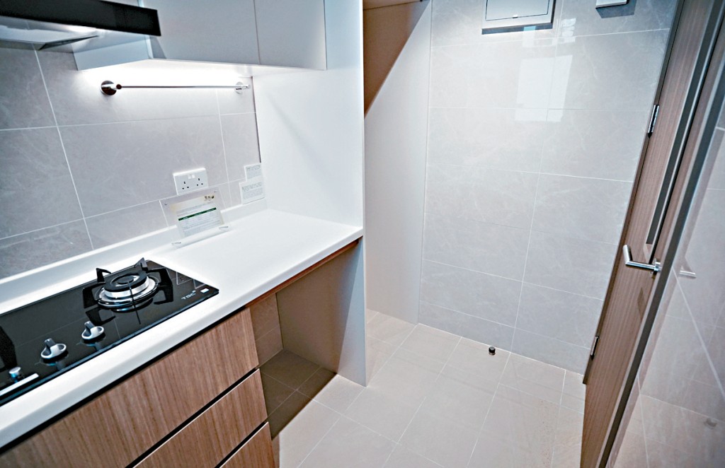 房協兩個資助出售房屋項目「聚然」及「峻然」合共1604個單位全數售罄。