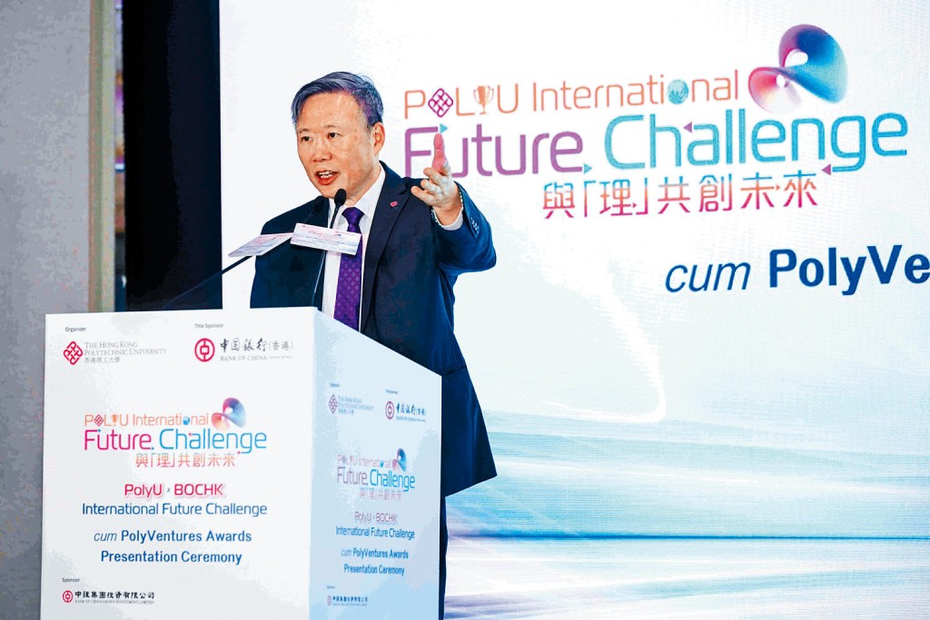 ▲理大校長滕錦光教授希望透過「理大國際未來挑戰賽」及內地技術創新研究院等項目,助力香港建設為國際創新科技中心。 ▲理大校長滕錦光教授希望透過「理大國際未來挑戰賽」及內地技術創新研究院等項目,助力香港建設為國際創新科技中心。