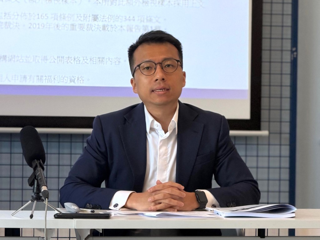 安理謝爾曼思特靈律師事務所顧問律師黃子輝表示，是次研究報告以2019年的報告為基礎，再進一步擴展及更新。佘丹薇攝