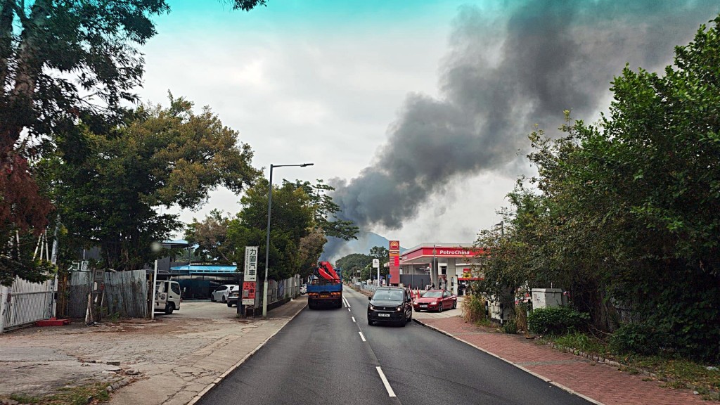 濃煙席捲半空。fb：網圖