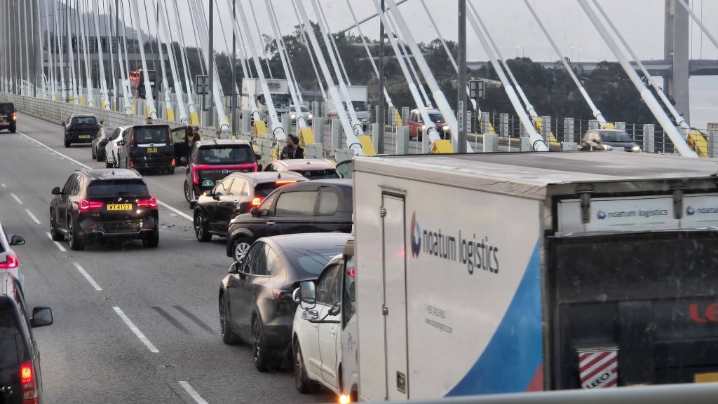 fb車cam L(香港群組) fb車cam L(香港群組)