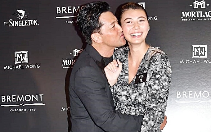 王敏德第一啖錫愛女王麗嘉,搞到老婆「詐型」。