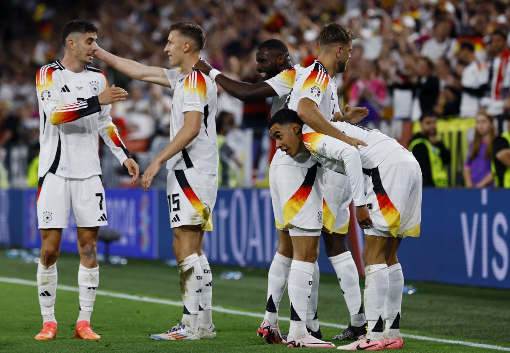 穆斯亚拿为德国射成2:0。Reuters