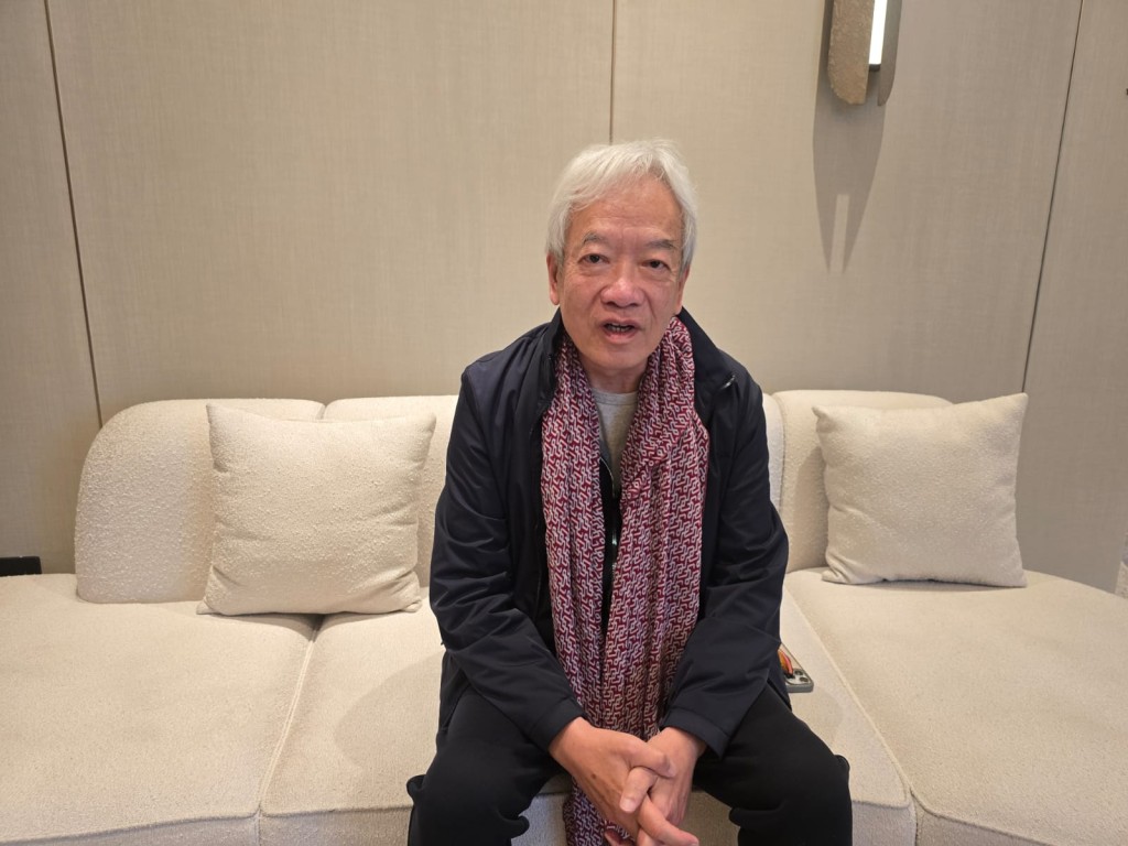 黃家和向《星島》表示，今年團年飯訂枱情況不俗。