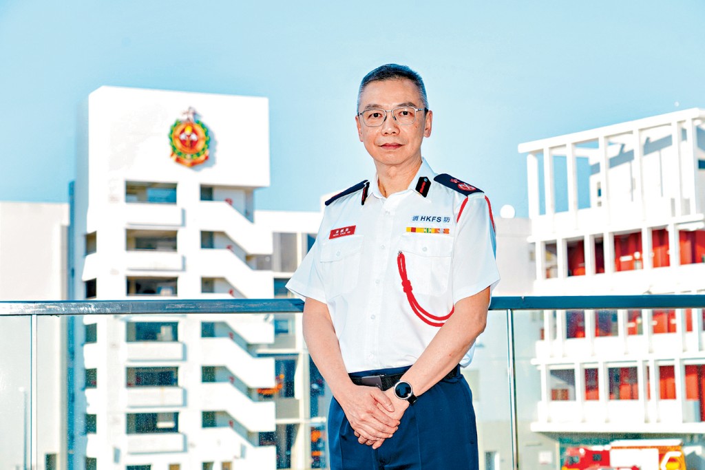 即將退休的消防處副處長(行動)黃鎮業表示, 對於過去31年在消防處工作覺得感恩。