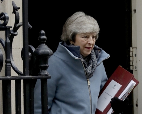 英國下議院拒絕支持首相文翠珊的脫歐談判策略。AP
