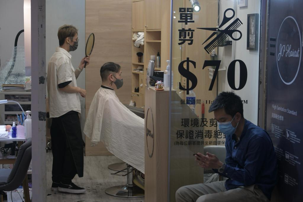 第一季香港經濟陷入衰退。