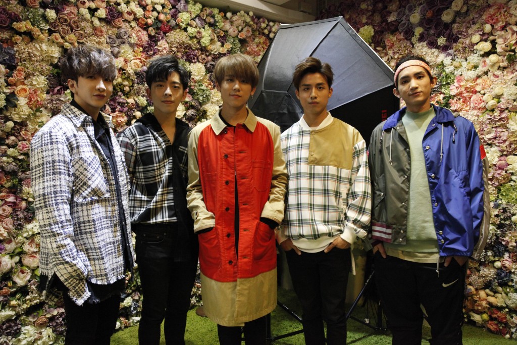 姜濤請來隊友Lokman、AK、Anson Lo及Edan客串演出。