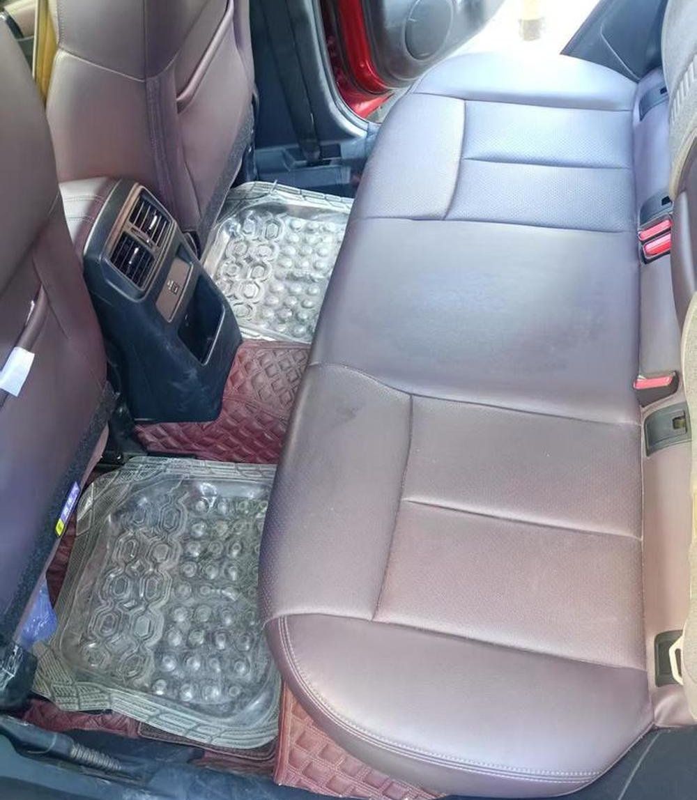 王明（化名）與女網友在車內發生性行為。新黃河