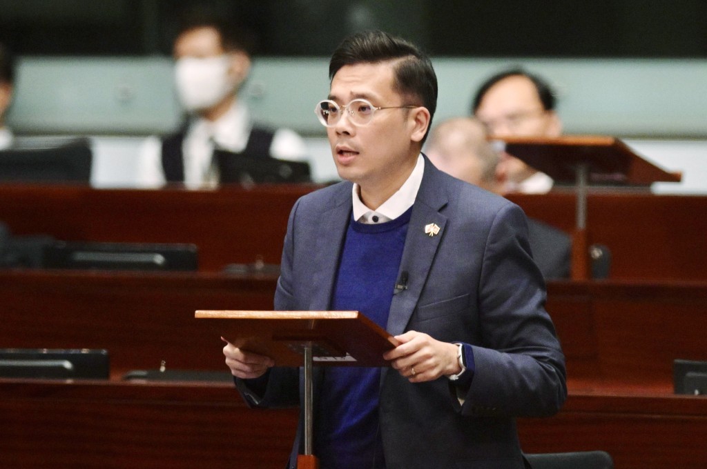 梁文廣指,從政府推動立法規管「簡樸房」過程中,亦見到政府魄力。 梁文廣指,從政府推動立法規管「簡樸房」過程中,亦見到政府魄力。