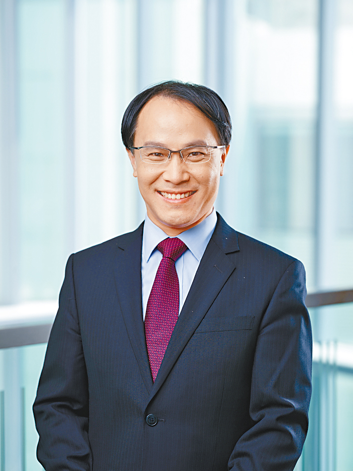 中大商学院亚太工商研究所名誉教研学人李兆波。 中大商学院亚太工商研究所名誉教研学人李兆波。
