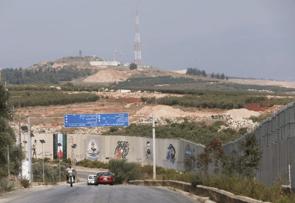 黎巴嫩南部接邻以色列边境附近地区。路透社