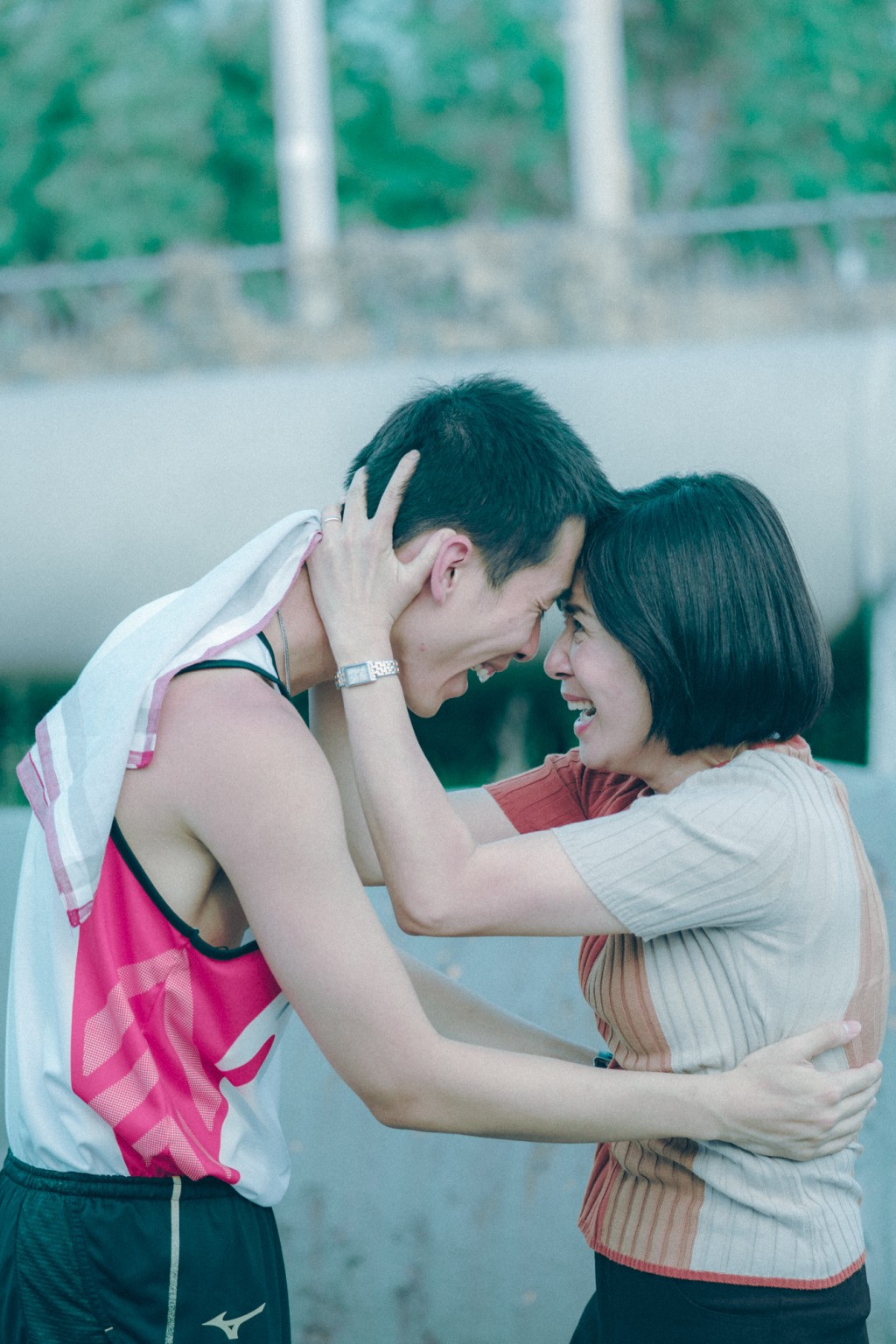 君如跟梁仲恆的母子情十分感人。