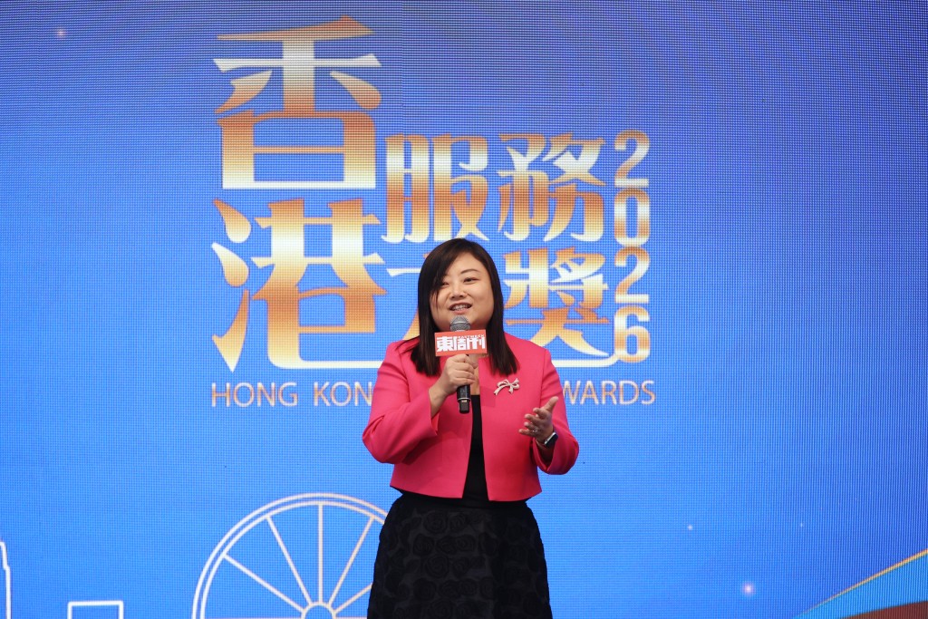 香港旅游发展局企业事务总经理李桦指出，本港近年积极发展无处不旅游，在访港旅客调查的多个项目中取得的分数历年最高。