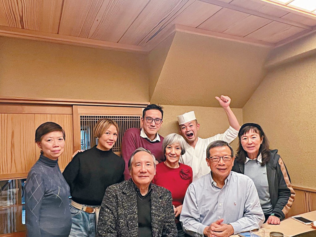 在「銀登美」來張大合照