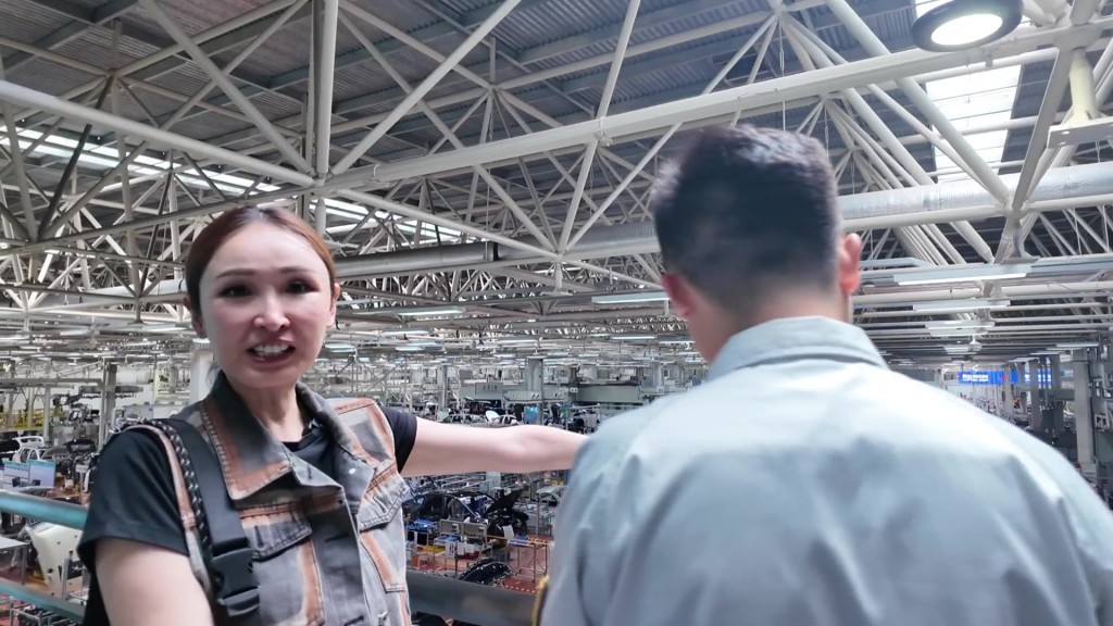 Janis率先走入廣州龍頭車企廣汽埃安，直擊高效總裝生產線。