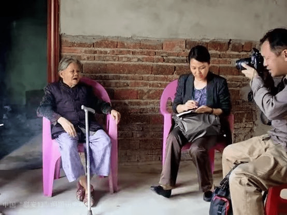 2018年12月，李美金接受日本報社記者採訪。 中國「慰安婦」問題研究中心