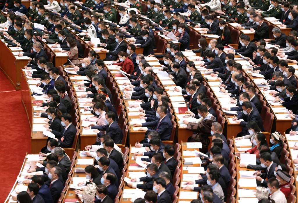 中国共产党第二十次全国代表大会在北京人民大会堂隆重开幕。新华社图片