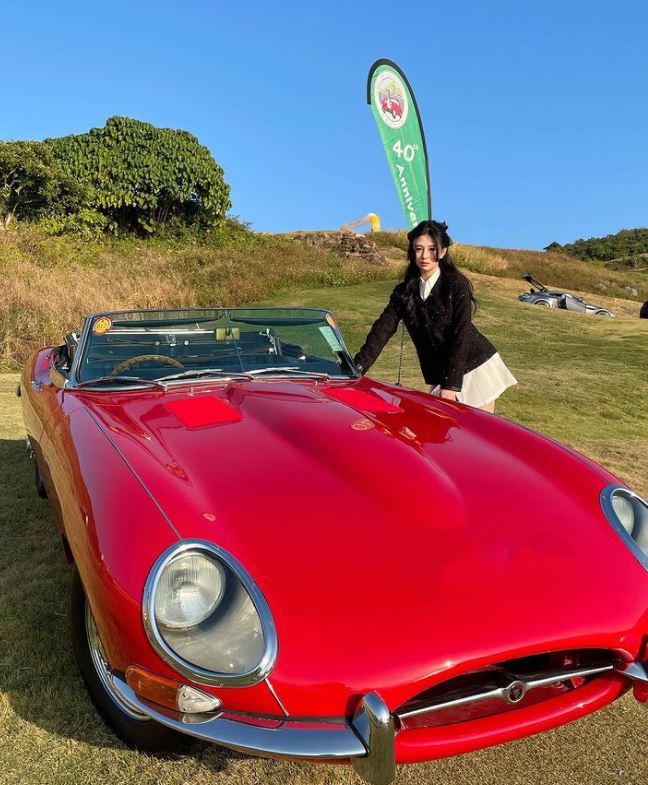 好靚呀，部車同個人都一樣咁靚。