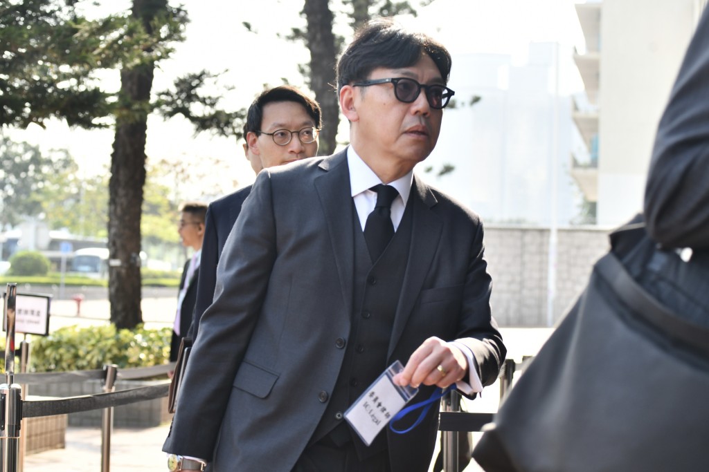 獨立委員會早前委任資深大律師李澍桓為代表大律師。