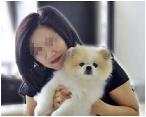 周巧兒曾公開表示有飼養狗隻,網上亦找到她與狗隻合照,但不能確定此狗是否「中招」狗隻。網上圖片
