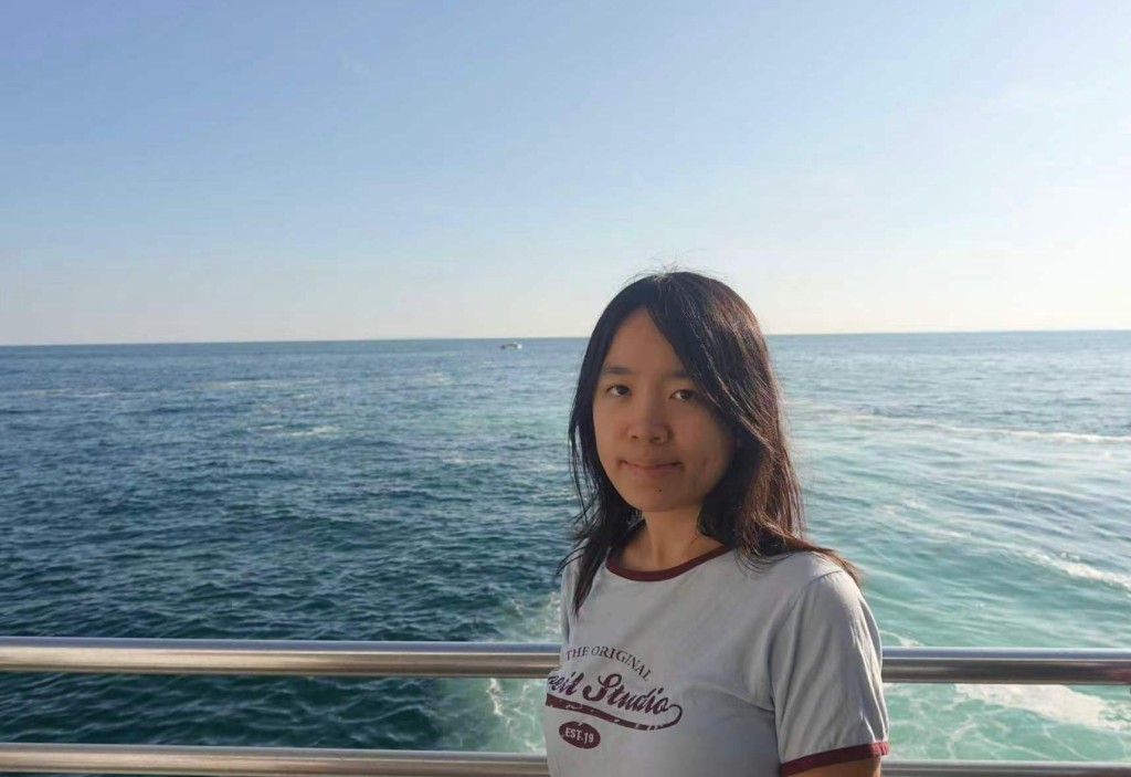 李心兒笑言有向師兄師姐取經怎樣「Reg科」,並參考「天書」的選科指南。(學校提供) 李心兒笑言有向師兄師姐取經怎樣「Reg科」,並參考「天書」的選科指南。(學校提供)