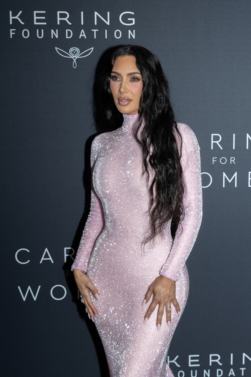 Kim Kardashian2016年也曾在巴黎遭到匪徒持槍行劫。路透社