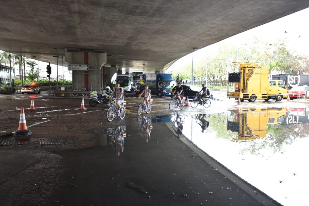 干诺道西水浸。