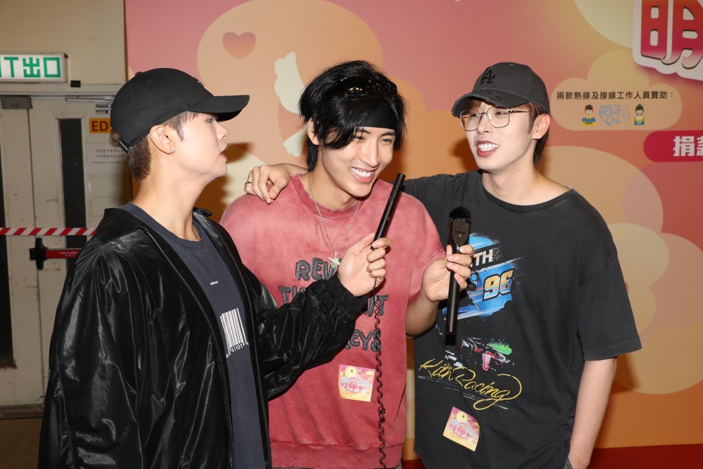 他們也希望以小組形式演出,做最擅長的跳唱。 他們也希望以小組形式演出,做最擅長的跳唱。