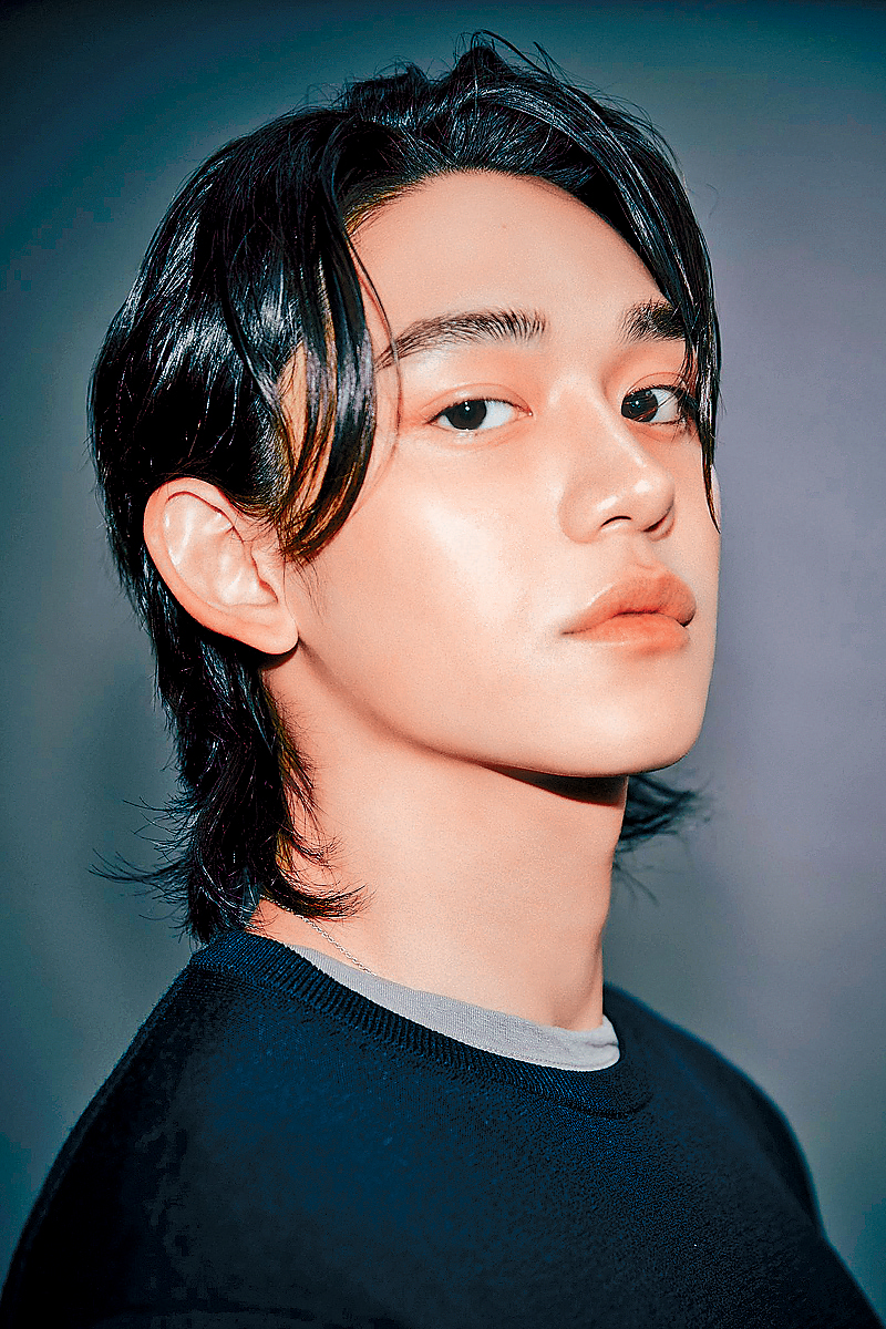 SM昨日宣布Lucas將於下月正式復出。
