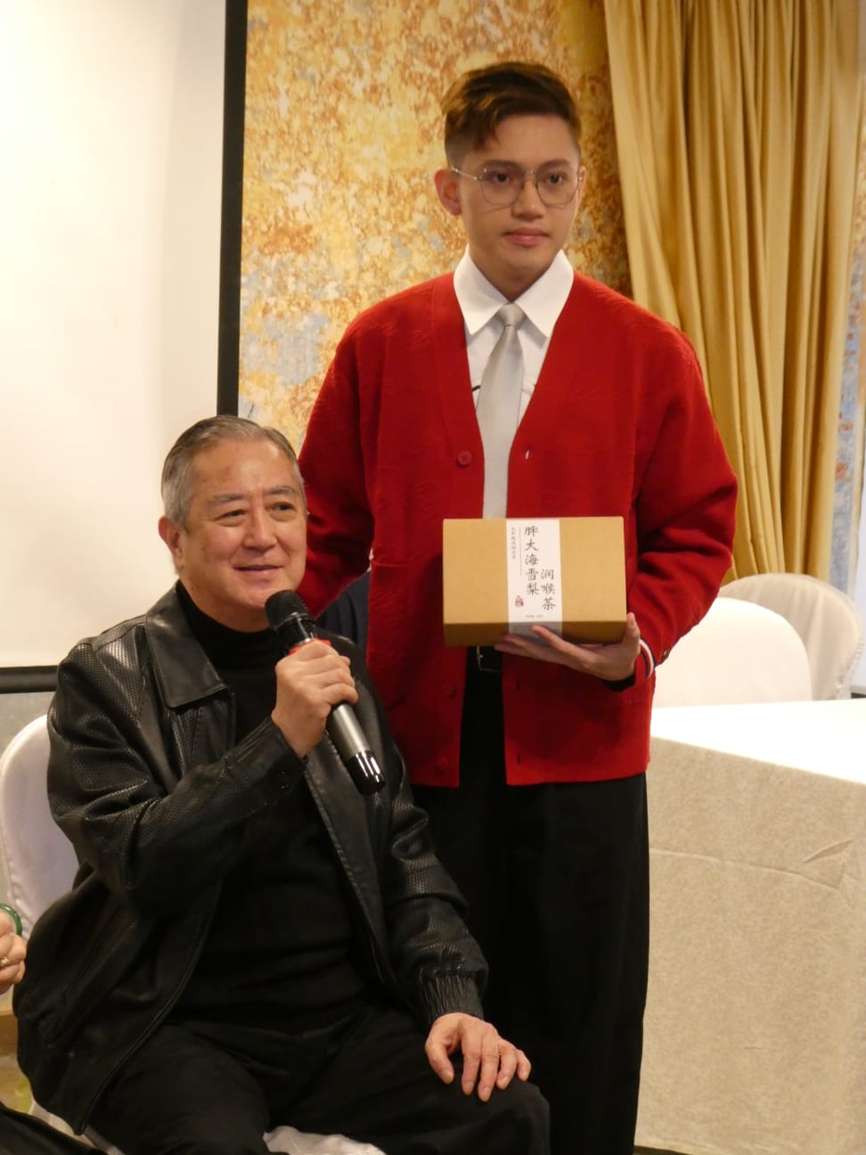 吳仟峰睇好譚穎倫。 吳仟峰睇好譚穎倫。