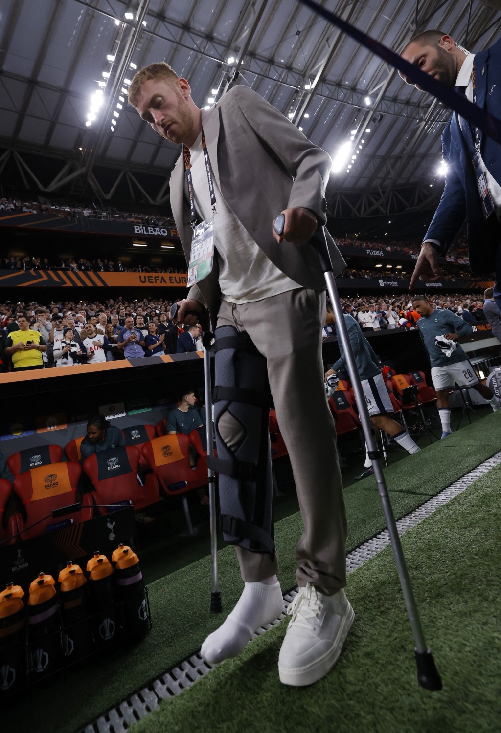 古路施夫斯基長唞近1年。路透社