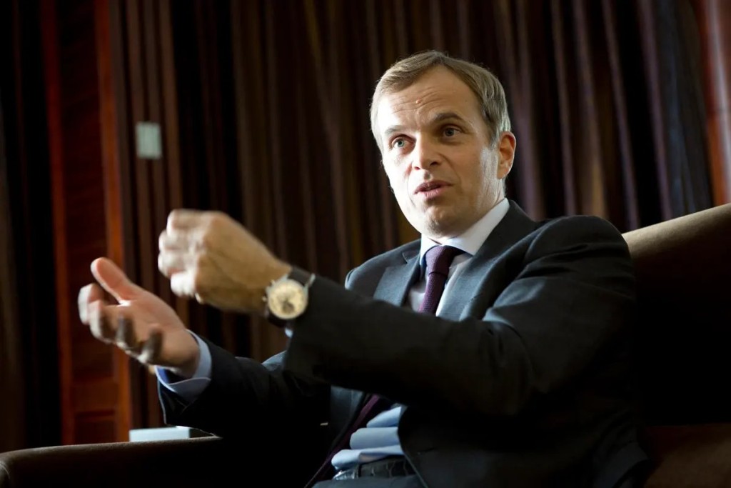 勞力士行政總裁Jean-Frédéric Dufour警告，把名錶視為一種投資是危險行為