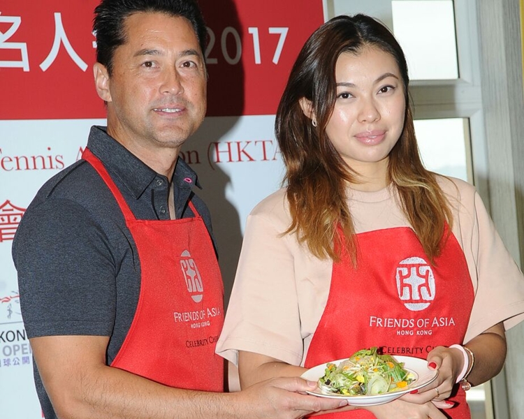 王曼喜表示外人不清楚不應批評卓林。