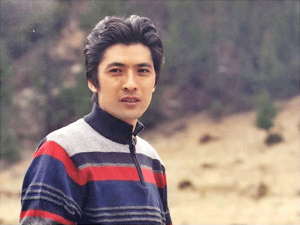 年輕時的劉洪。網圖