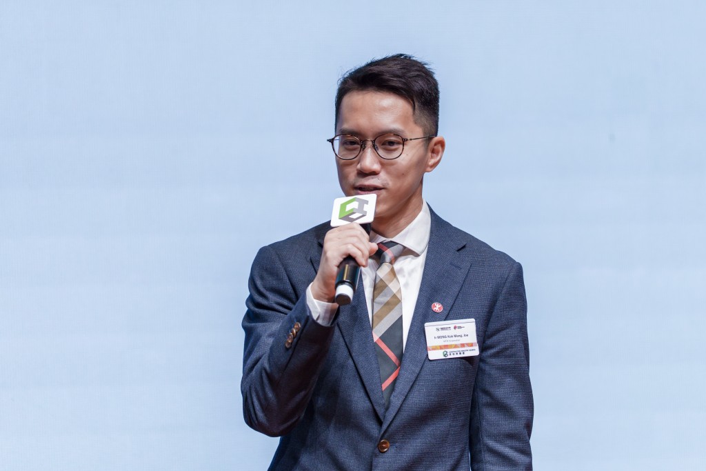 「商業及管理」組別得獎者︰黃覺明(Joe)。 「商業及管理」組別得獎者︰黃覺明(Joe)。