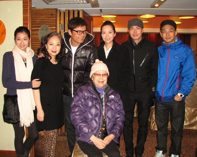 一眾曾合作的後輩，都好尊敬夏萍姨。（資料圖片）