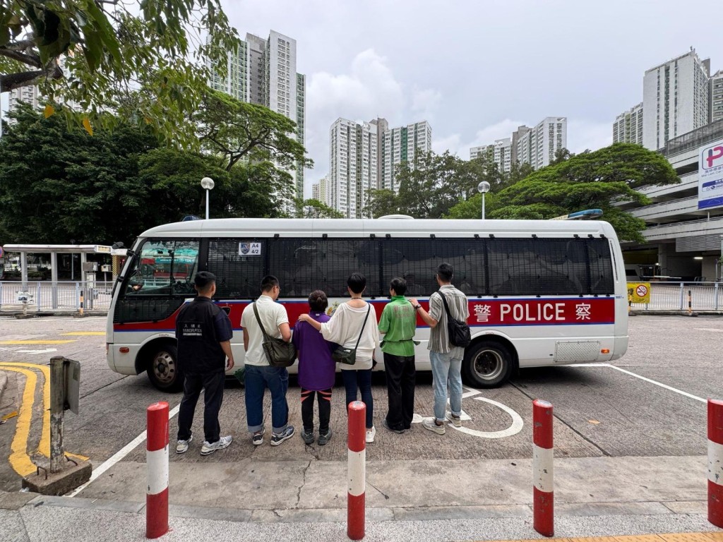 行動中共拘捕39人。警方圖片 行動中共拘捕39人。警方圖片