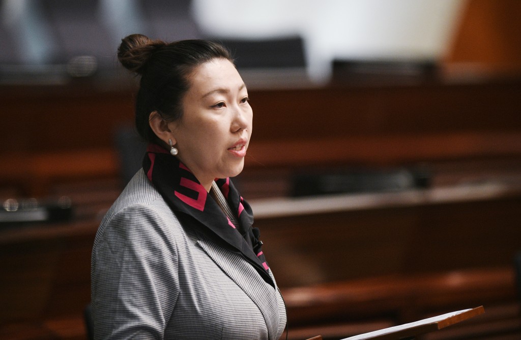 林琳認為,2%的加幅是一個審慎的決定,是取其中間數的「中庸之道」。資料圖片 林琳認為,2%的加幅是一個審慎的決定,是取其中間數的「中庸之道」。資料圖片