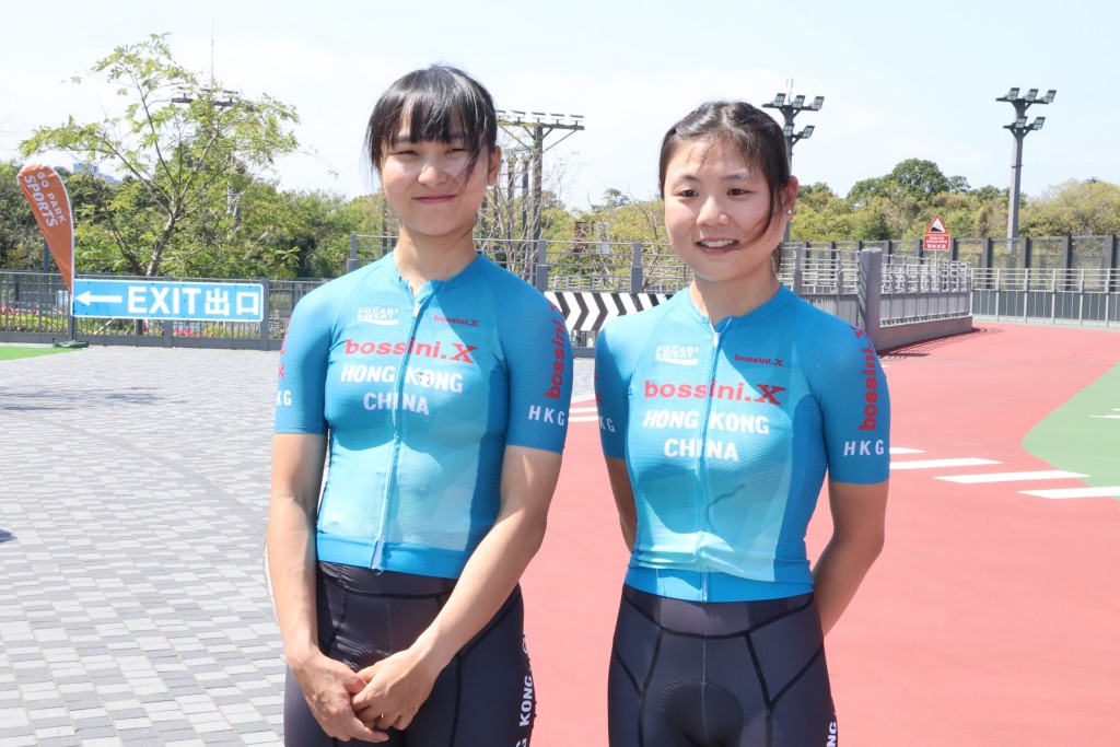 李思颖（左）及梁颖仪（右）在本月初珀斯世界杯合作麦迪逊赛，终得第四名，颖仪认为在冲分的时间控制上有待改善。徐嘉华摄