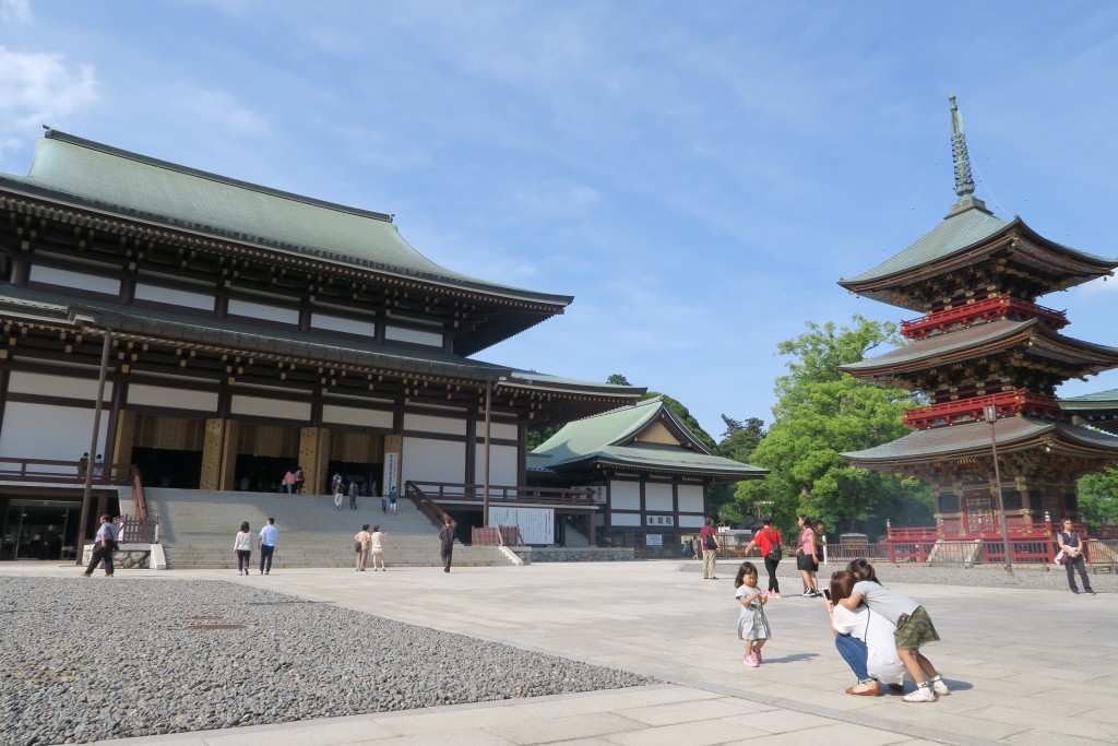 成田山新勝寺就是日本的黃大仙。
