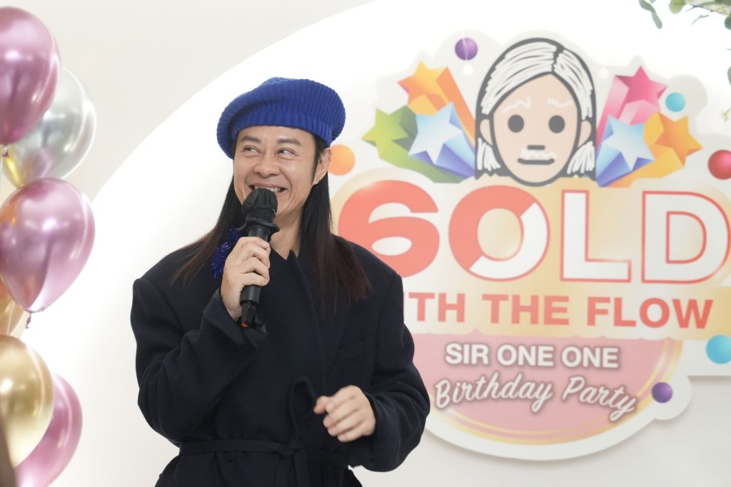 蔡一智60歲了。 蔡一智60歲了。