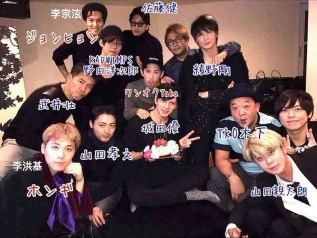 東谷與圈中人稔熟,之前已曾大爆佐藤健、城田優、新田真劍佑等男星的黑料。