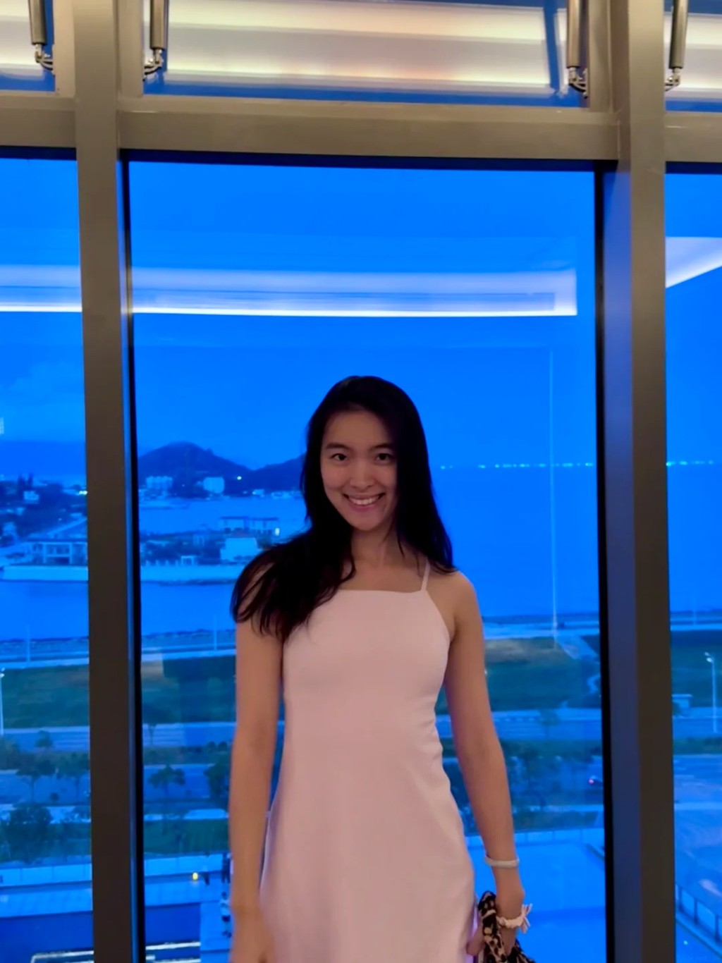 11號顏懿菲身材高䠷,完美展現充滿線條美。 11號顏懿菲身材高䠷,完美展現充滿線條美。