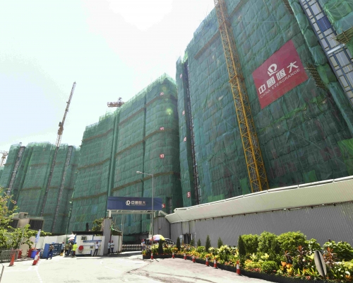 屯門恆大‧珺瓏灣1及2期累沽559伙。